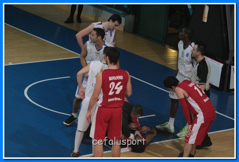 130323 Aquila 221_tn.jpg